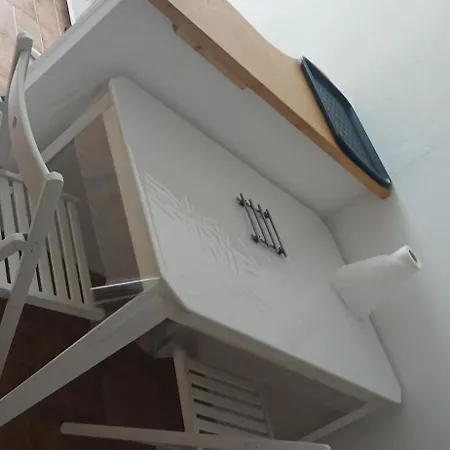 2 Ou 3 Personnes Renove Dans Calme ! Lägenhet *