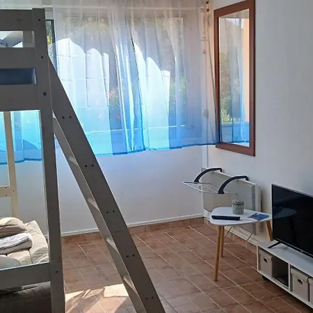 Apartment 3 Personnes Renove Dans Calme ! Agde