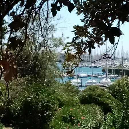 2 Ou 3 Personnes Renove Dans Calme ! Agde