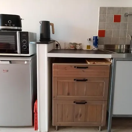 2 Ou 3 Personnes Renove Dans Calme ! * Agde