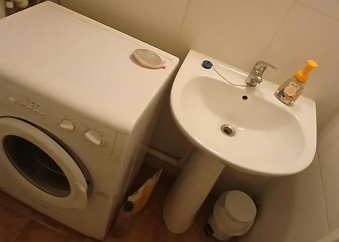 Apartment 3 Personnes Renove Dans Calme ! Agde